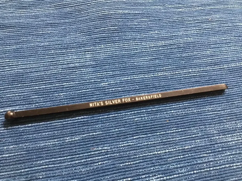 Vtg Nita's Silver Fox Bar Bakersfield CA Swizzle Stick Drink Stirrer Plastic